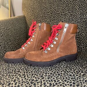 Women’s Charles David Brown Suede Combat Boots With Red Laces Size 6